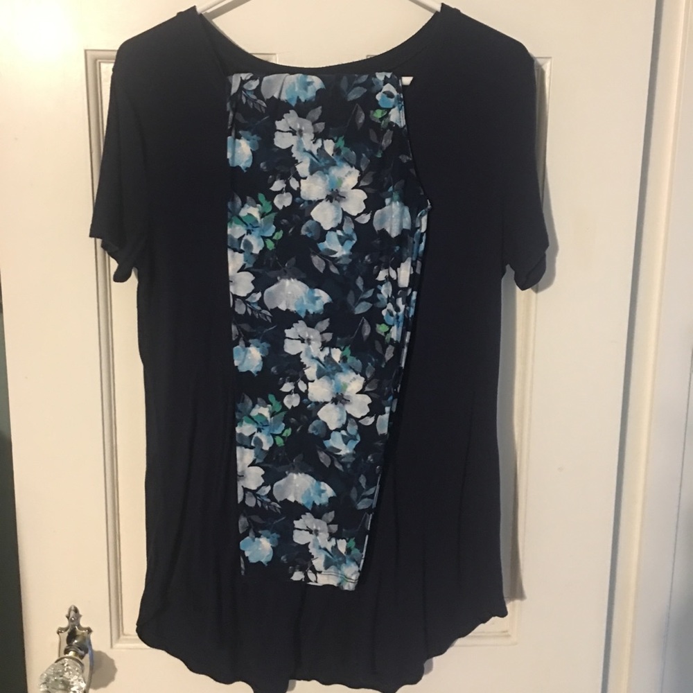 HelloPink Capri leggings and M Navy tunic